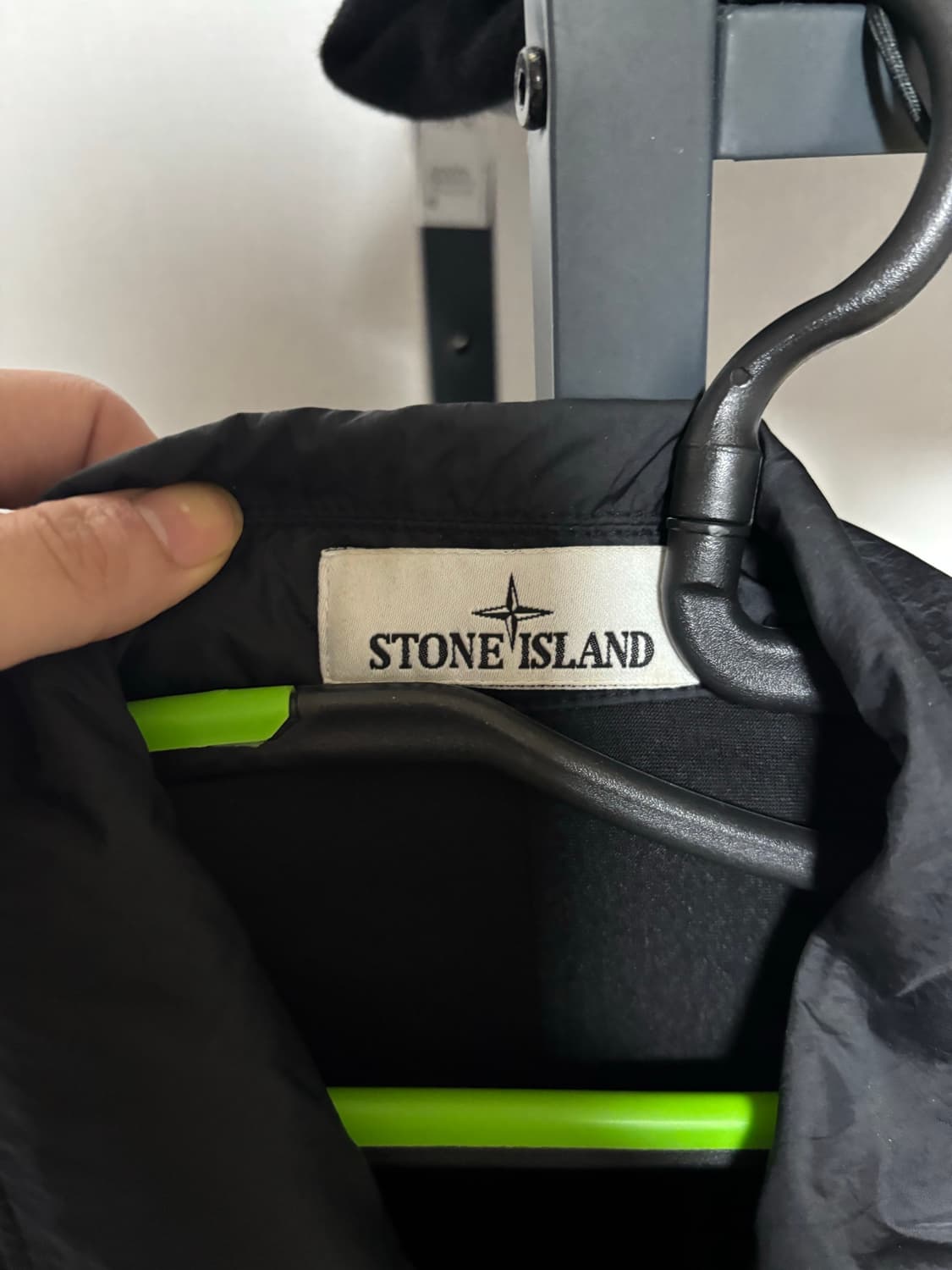 22 fw 스톤아일랜드 클링클랩스 자켓 오버셔츠 블랙 상품이미지3