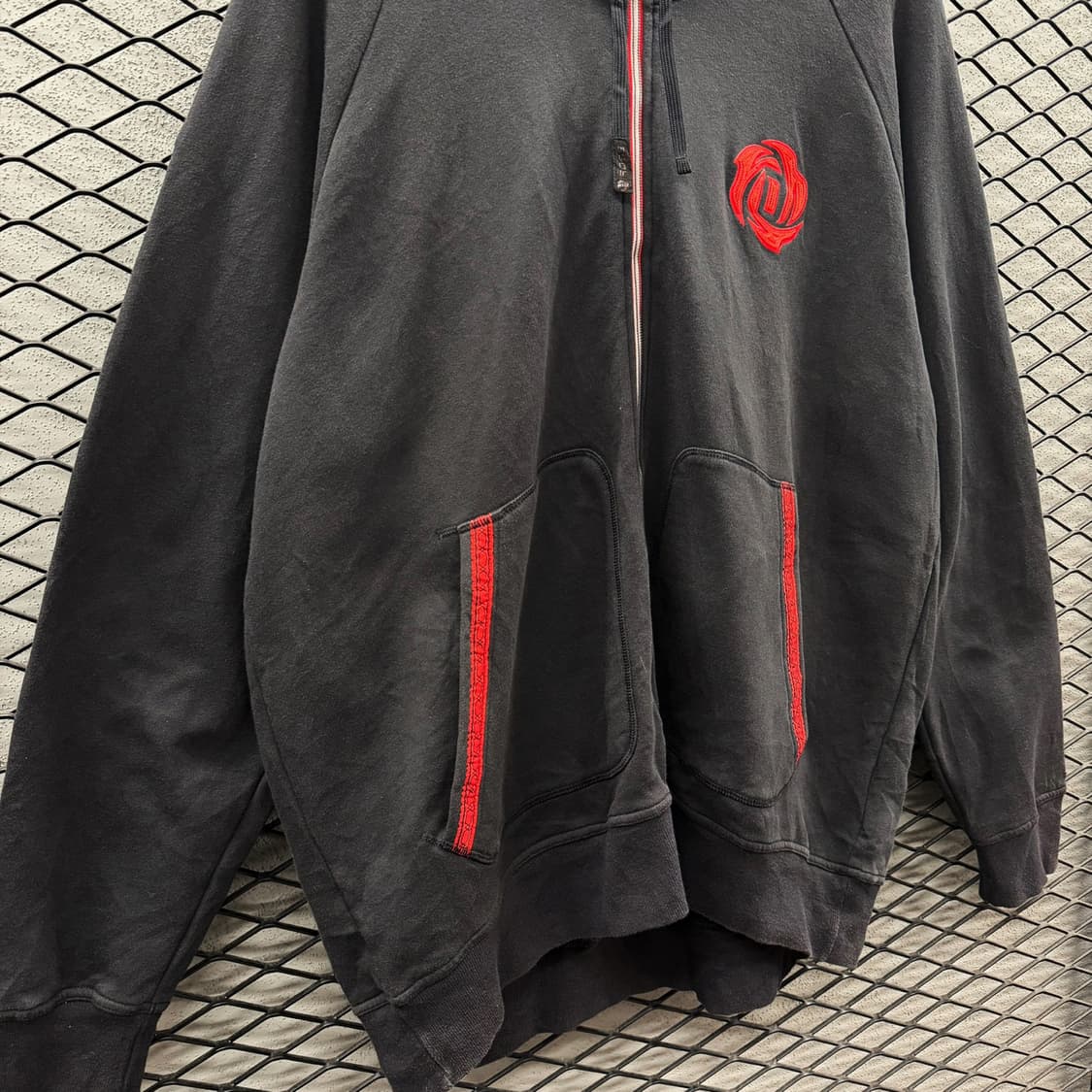 아디다스 스포츠 데릭로즈 후드집업 레드 테이프 라인 기모안감 포인트후드 상품이미지5