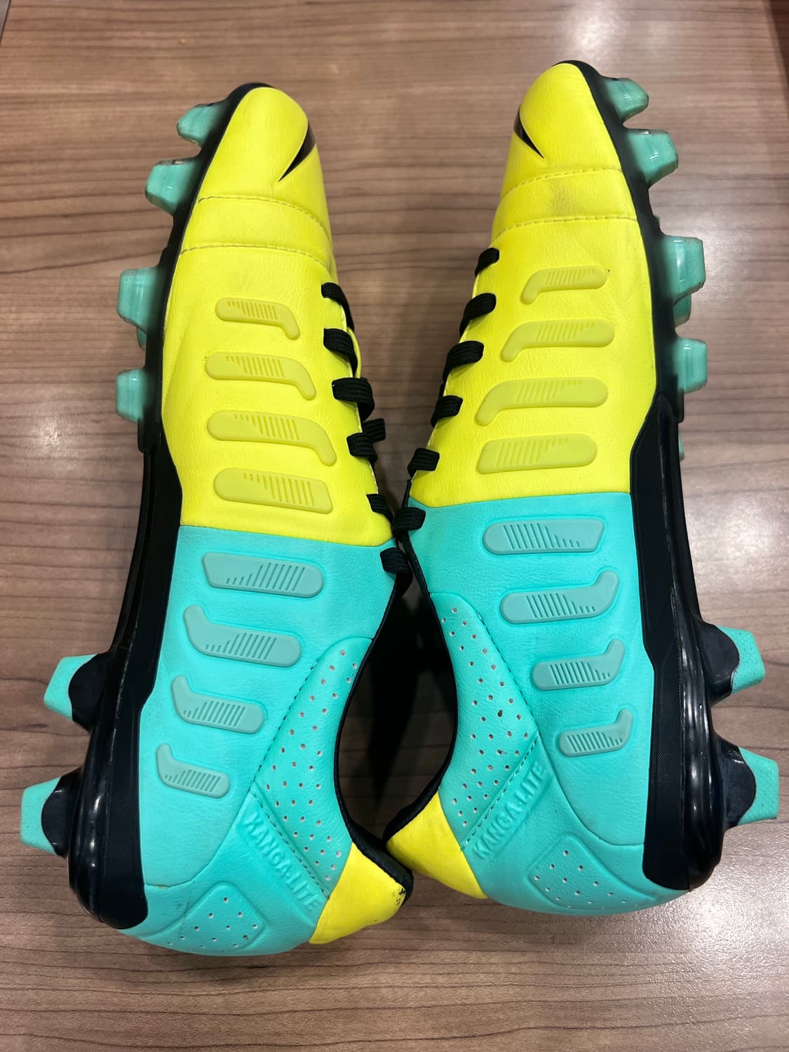 나이키 CTR360 트레콰티스타 3 HG 상품이미지3