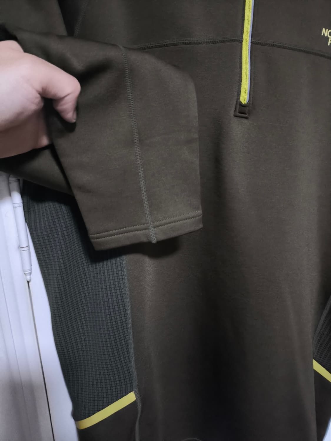 2XL 노스페이스 반집업 등산복 상품이미지3