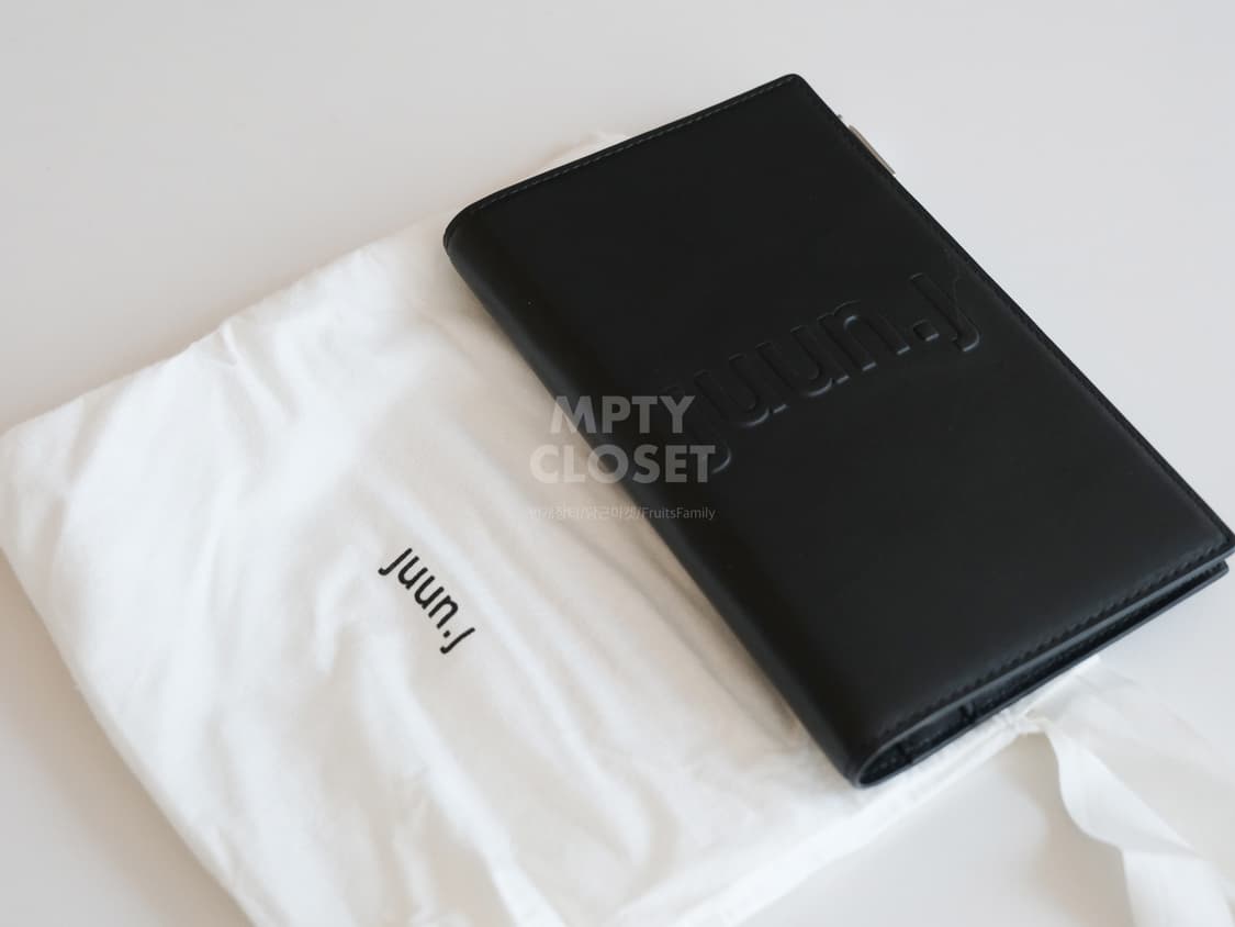 juun.j 준지 가죽 여권 지갑 상품이미지2