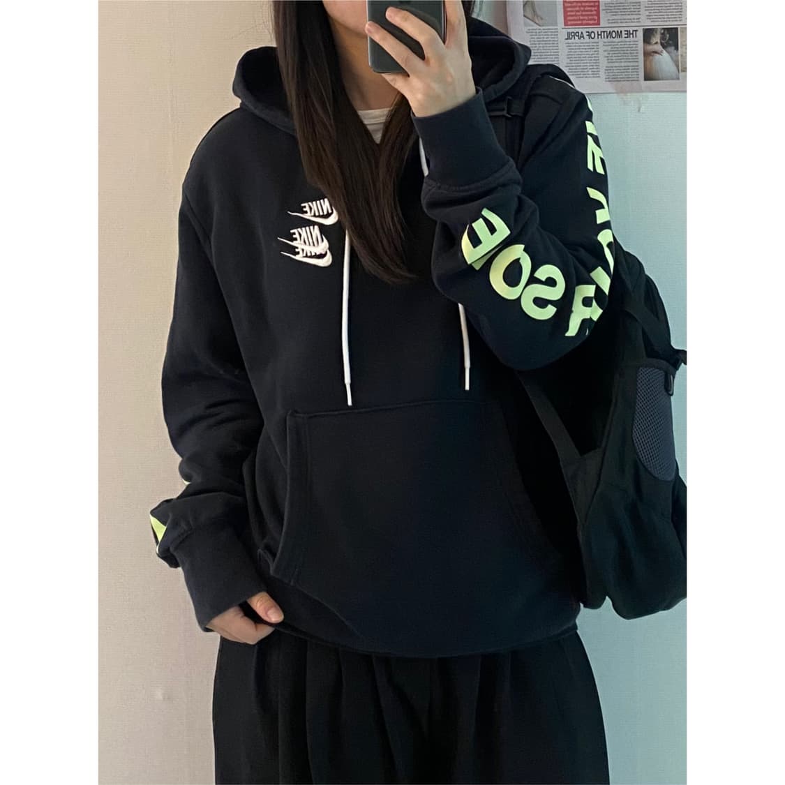 나이키 월드투어 후드티 상품이미지2