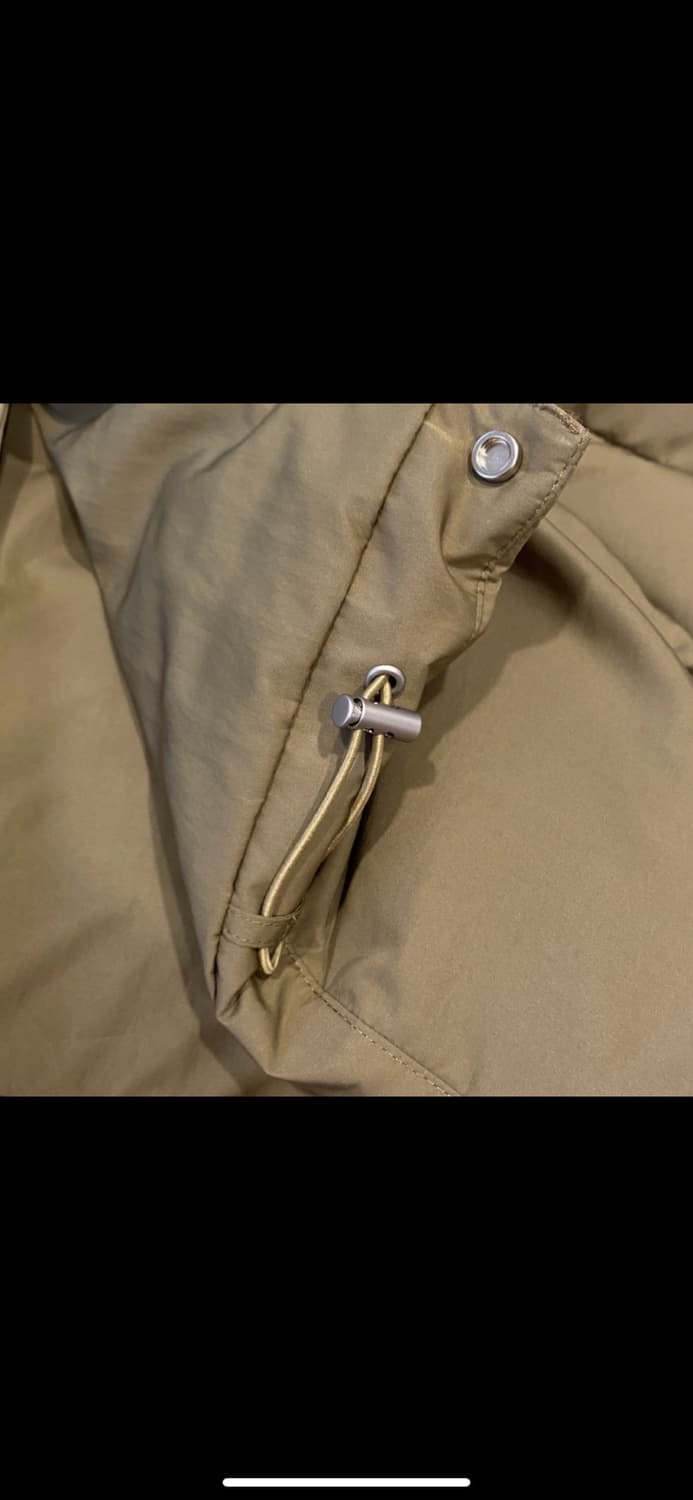 [새상품] 데이 크롭 푸퍼 베스트 카키 베이지 상품이미지5