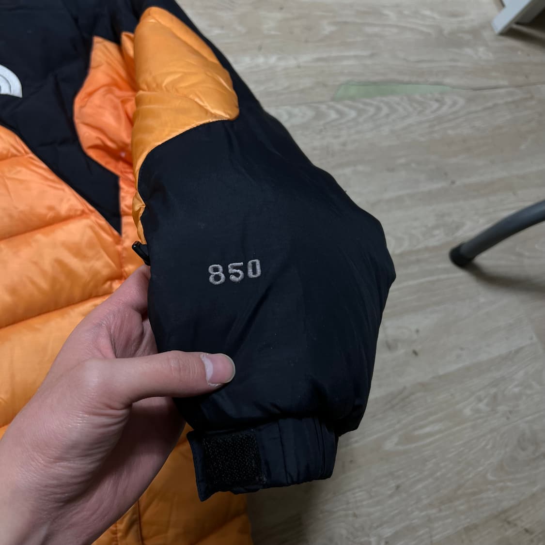 노스페이스 써밋시리즈 덕다운 850 투톤 배색 패딩 [머스타드] M/95 상품이미지6