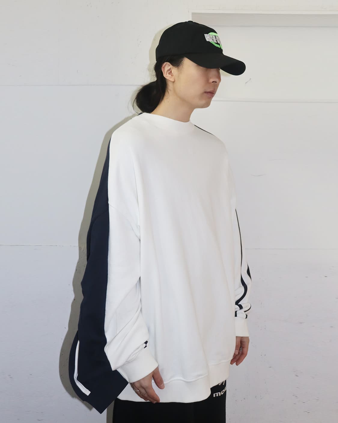 와이프로젝트 18AW 더블 레이어 스웻셔츠 네이비 & 화이트 상품이미지2