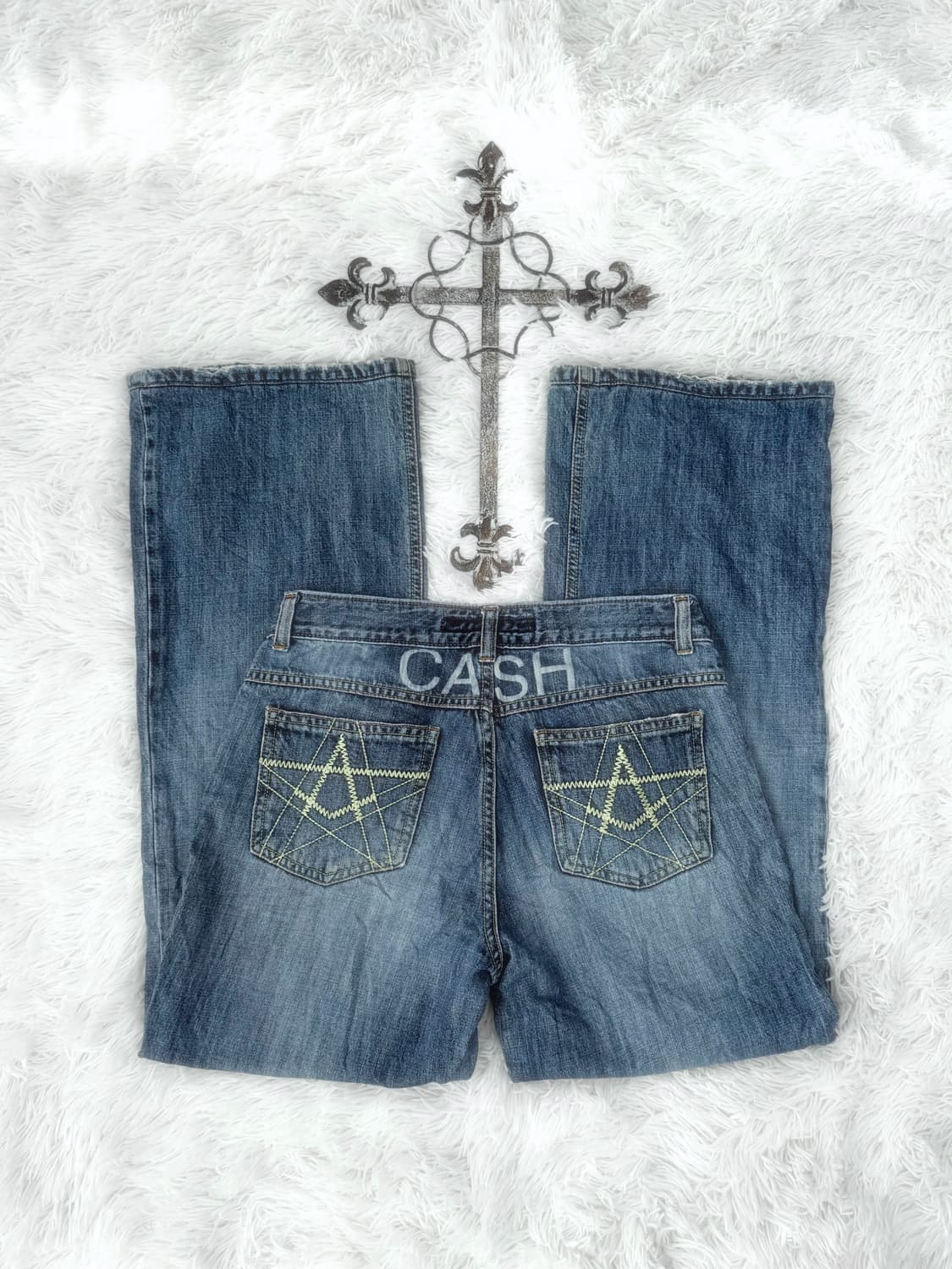 캐쉬 빈티지 플레어 부츠컷 진 상품이미지1