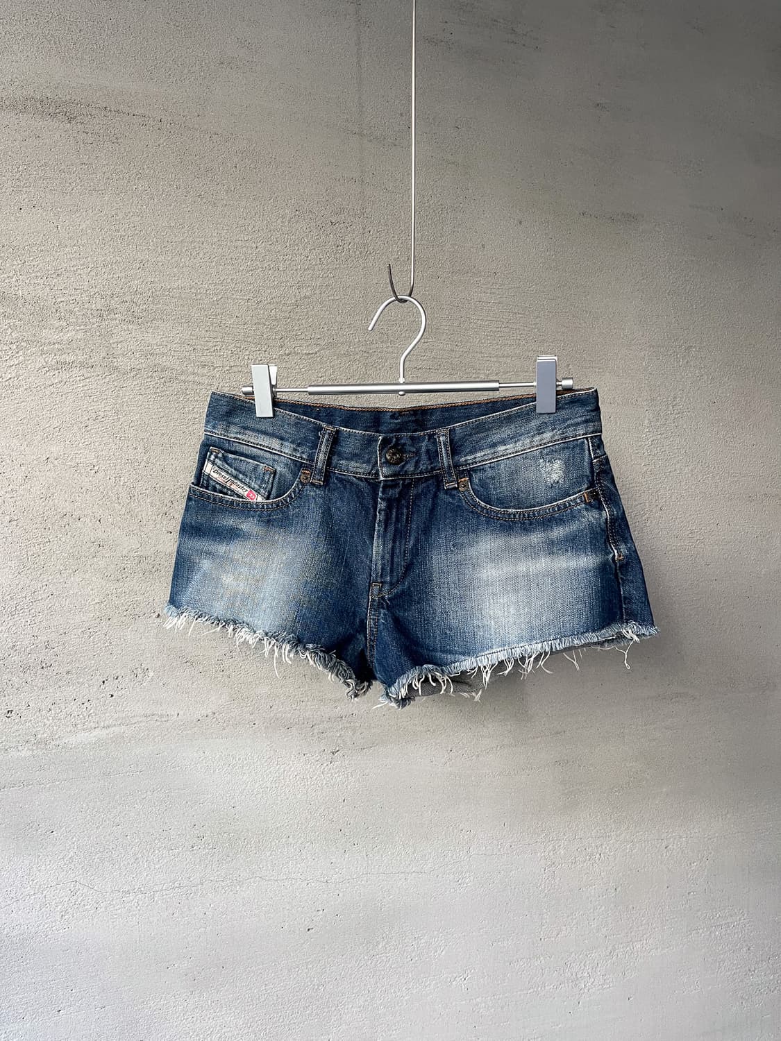 Diesel 상품이미지1