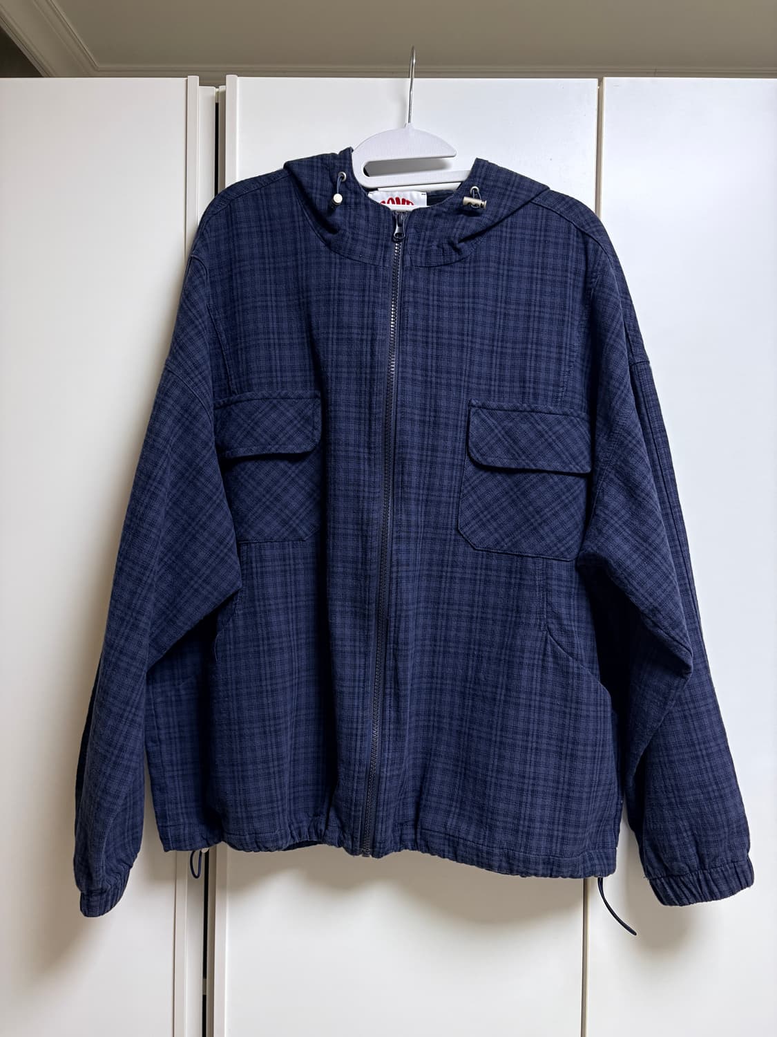 썸플레이스 잔체크 투 포켓 스트링 오버핏 캐주얼 후드 집업 [블루] 상품이미지3