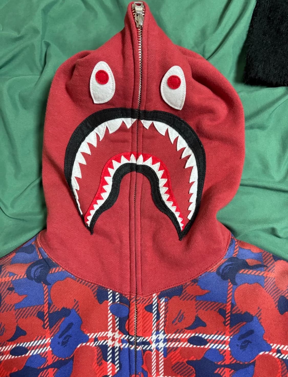 베이프 체크 카모플라주 후드집업 상품이미지3