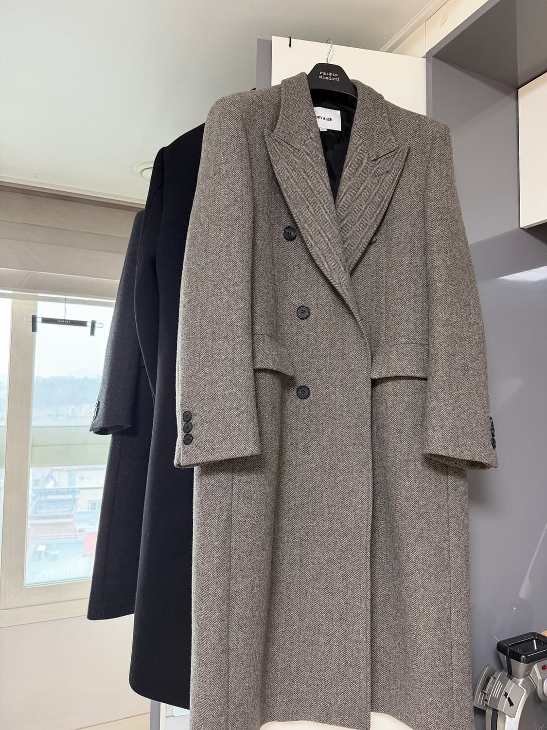 토니웩 23FW 헤링본 더블 코트 판매합니다 상품이미지1