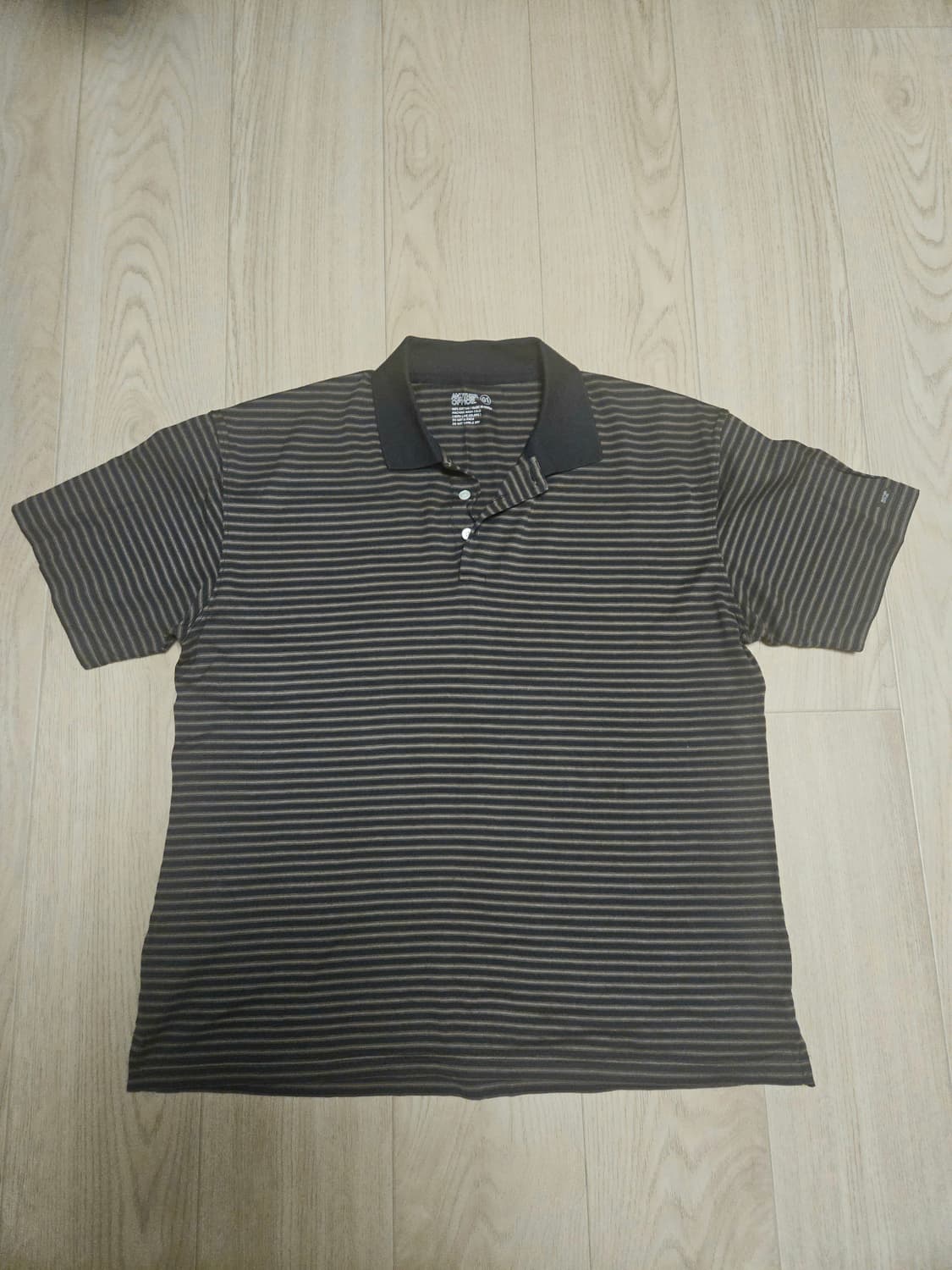 어나더오피스 / Brief stripe 카라티 차콜 / 1 상품이미지1