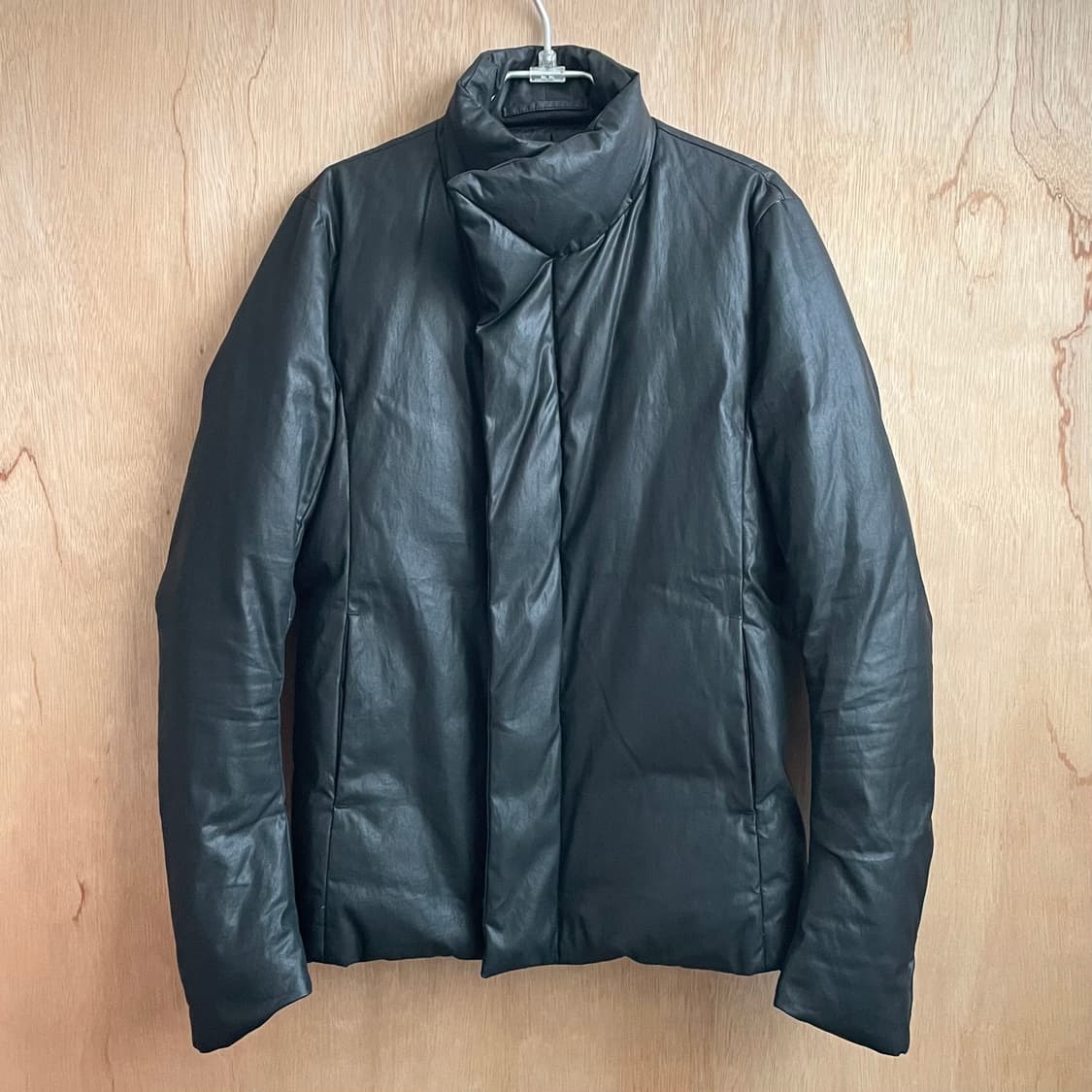 어태치먼트 코티드 패딩 자켓 상품이미지3