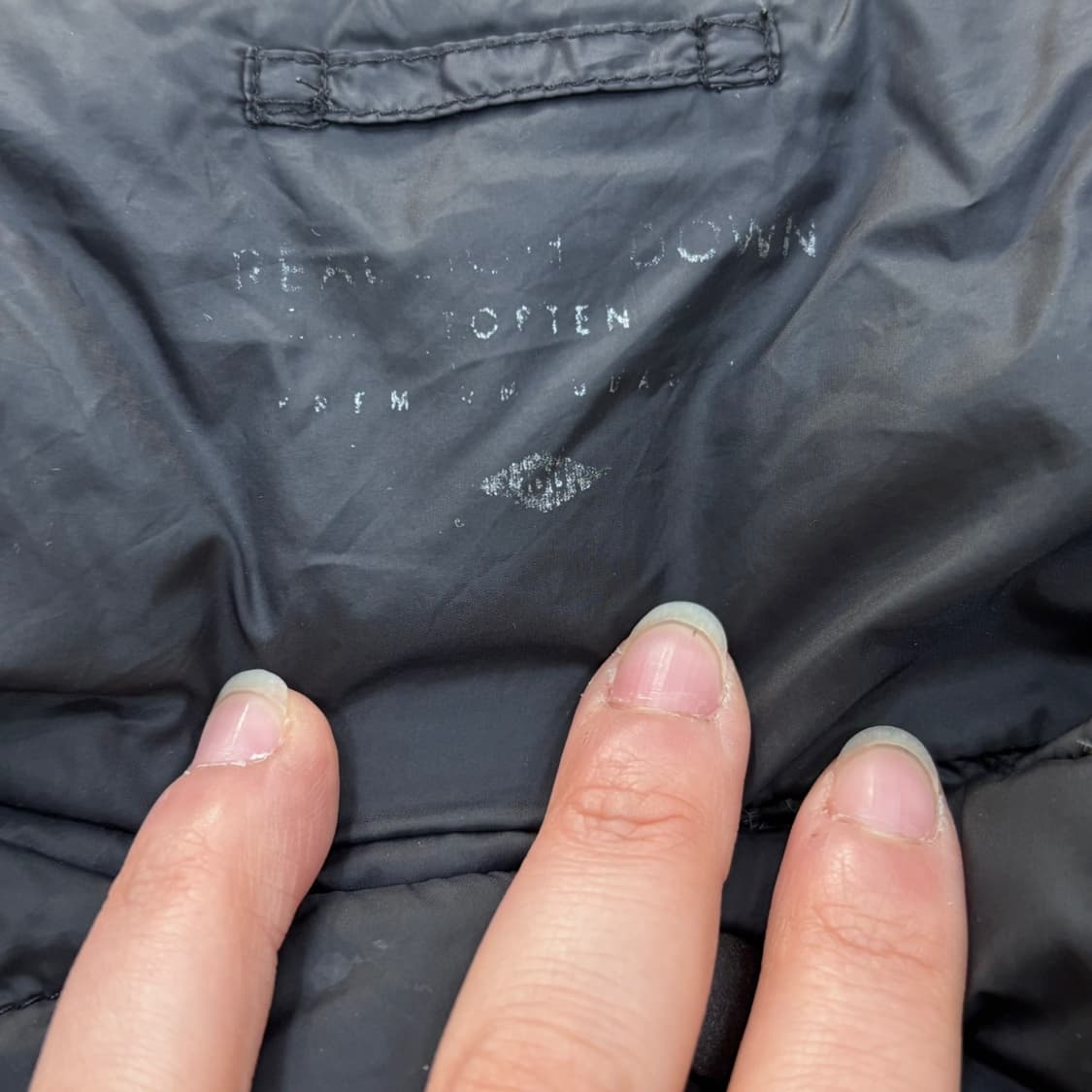 100 빈티지 브이넥 경량 패딩 조끼 0324E 상품이미지3