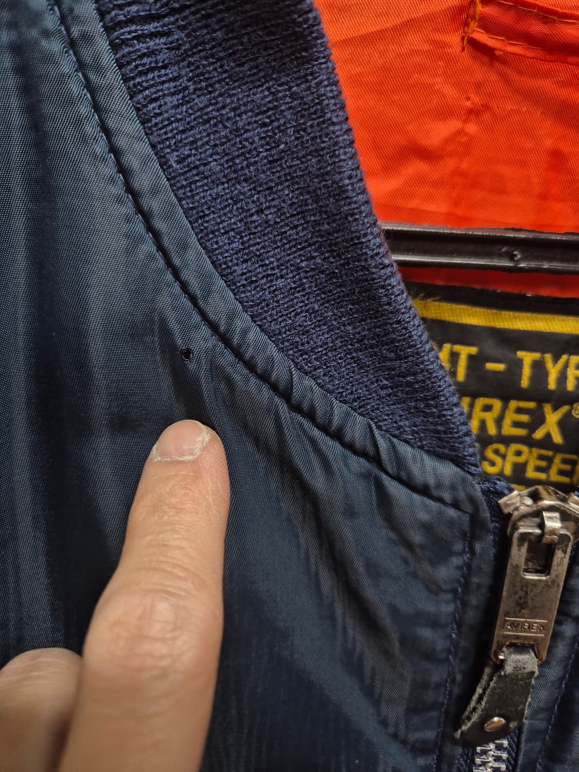 아비렉스 ma-1 네이비 상품이미지5