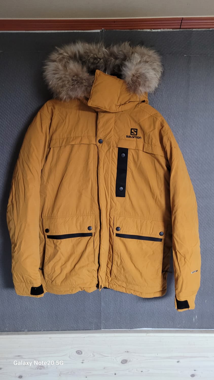 살로몬 패딩 상품이미지1