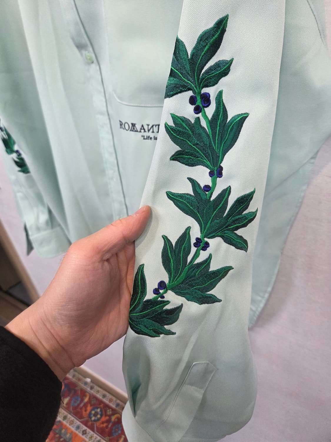 로맨틱크라운 오버핏 자수 셔츠긴팔 L 상품이미지5