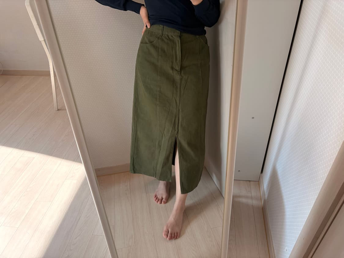 카키 앞트임 롱스커트 상품이미지1