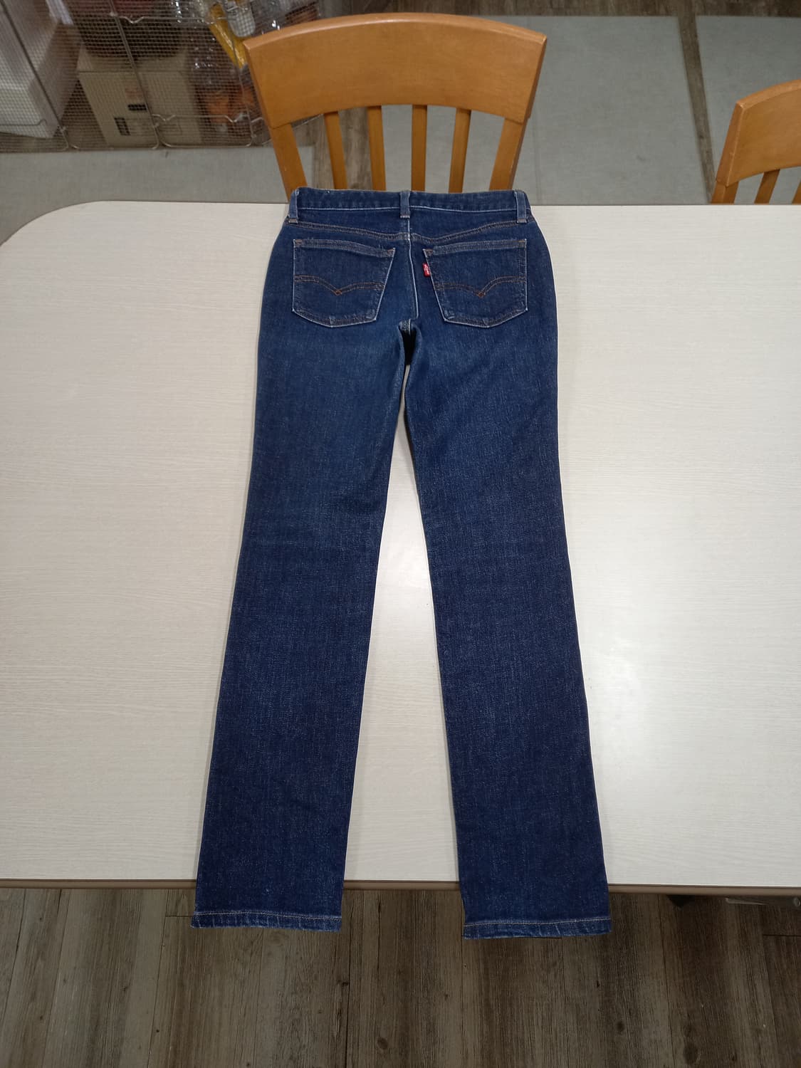 26 리바이스 LADIES 레드탭 스판 슬림일자진 26-613 상품이미지2