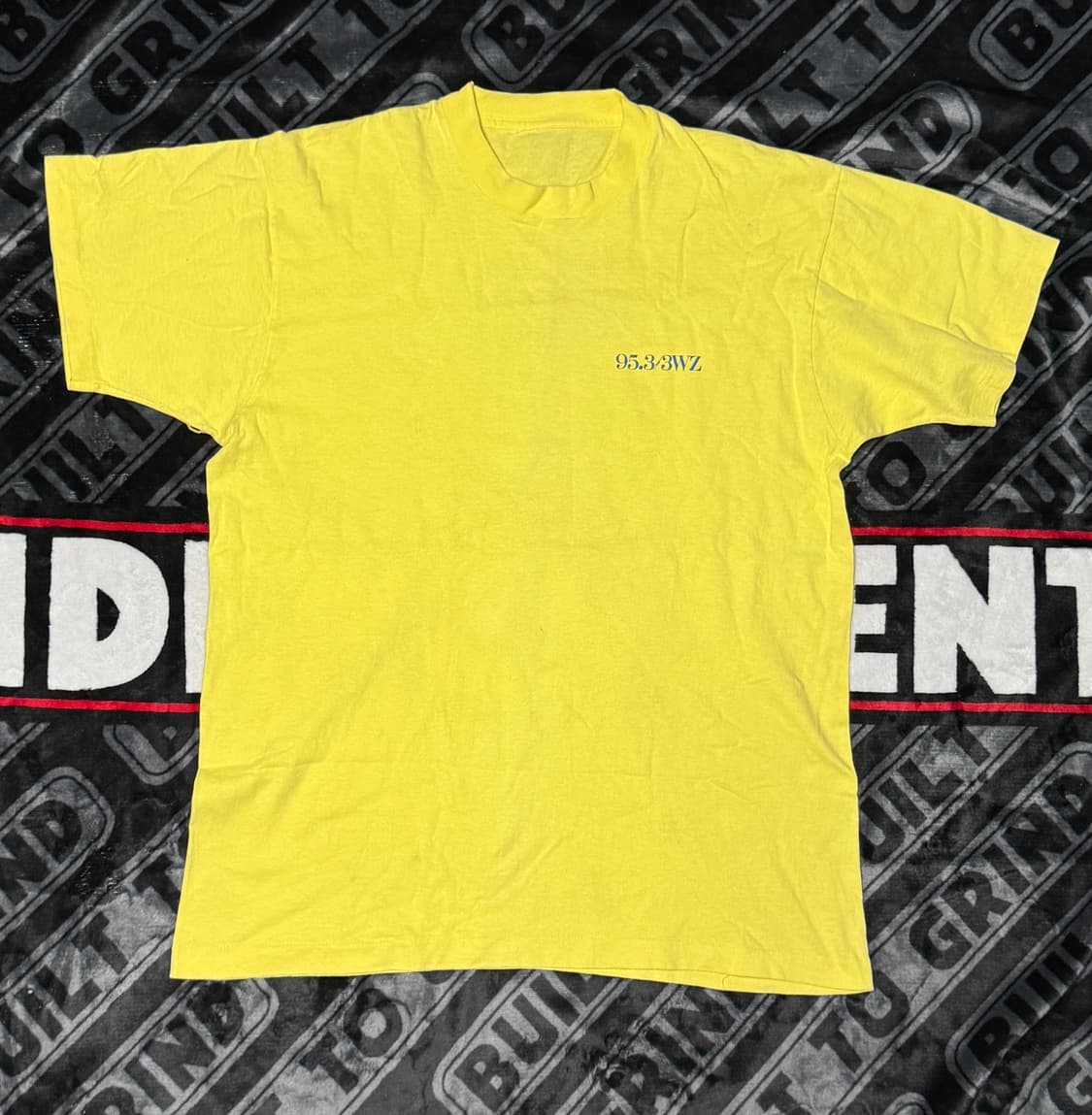 싱글 스티치 티셔츠 옐로우 상품이미지1