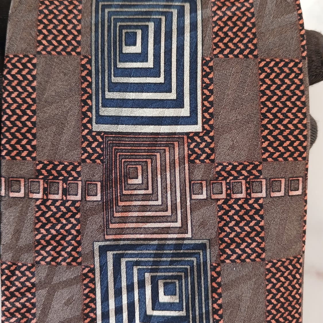 앙드레 게키에르 실크 모자이크 넥타이 9.5cm A+등급 A19218
 상품이미지5