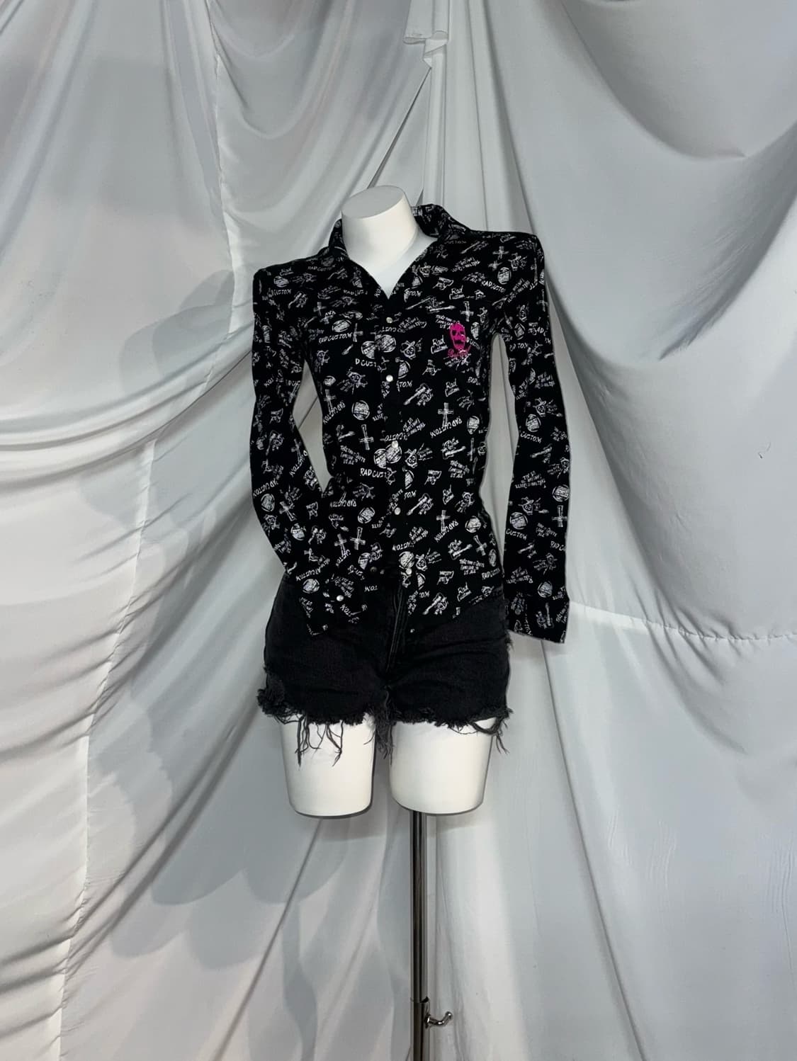 밴슨깔 해골 디테일 자수 펑크 프린팅 코디세트 상품이미지3