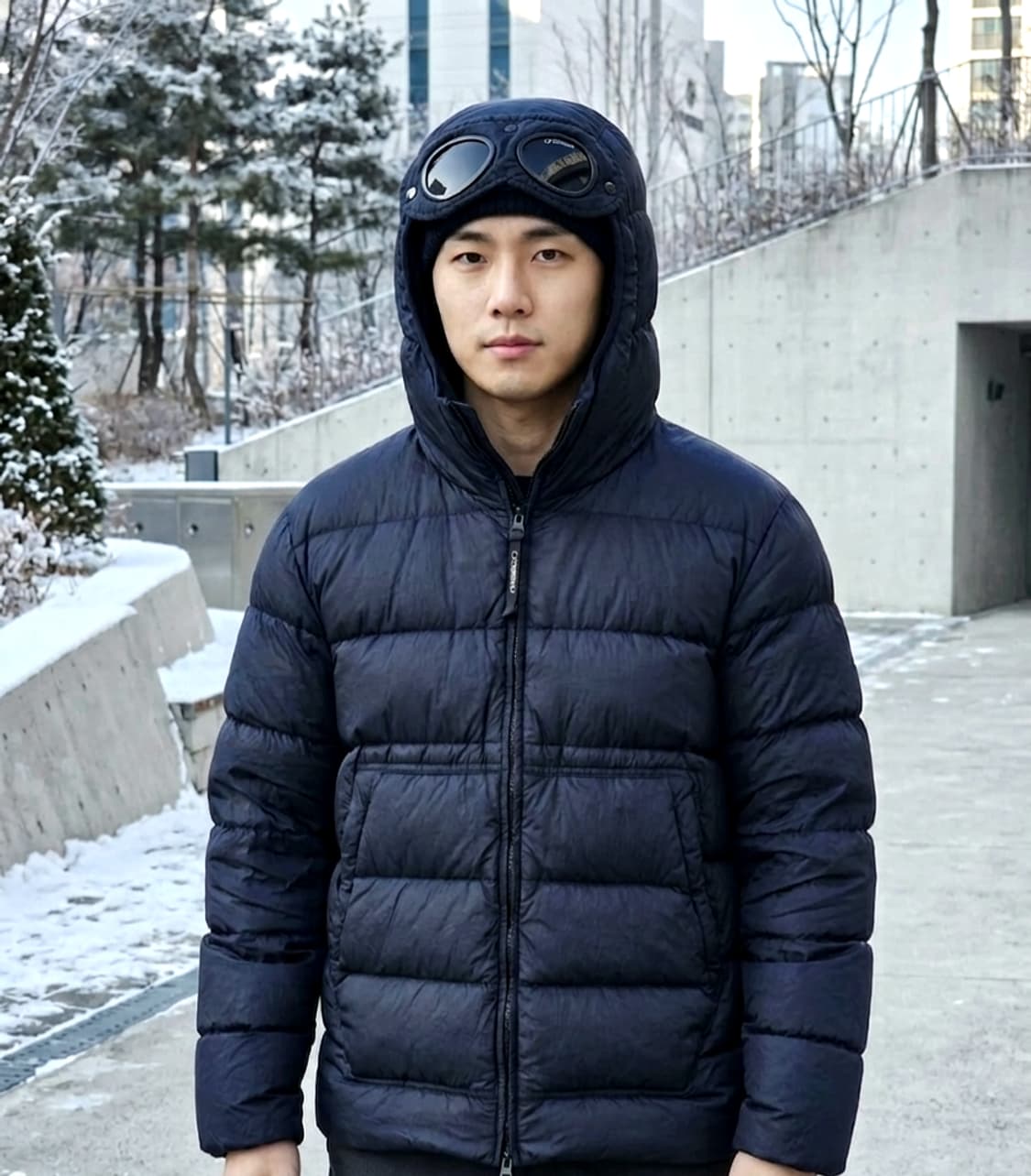 cp컴퍼니 크롬R 덕다운 점퍼 고글 패딩 L 100~105 이클립스 블루 상품이미지1