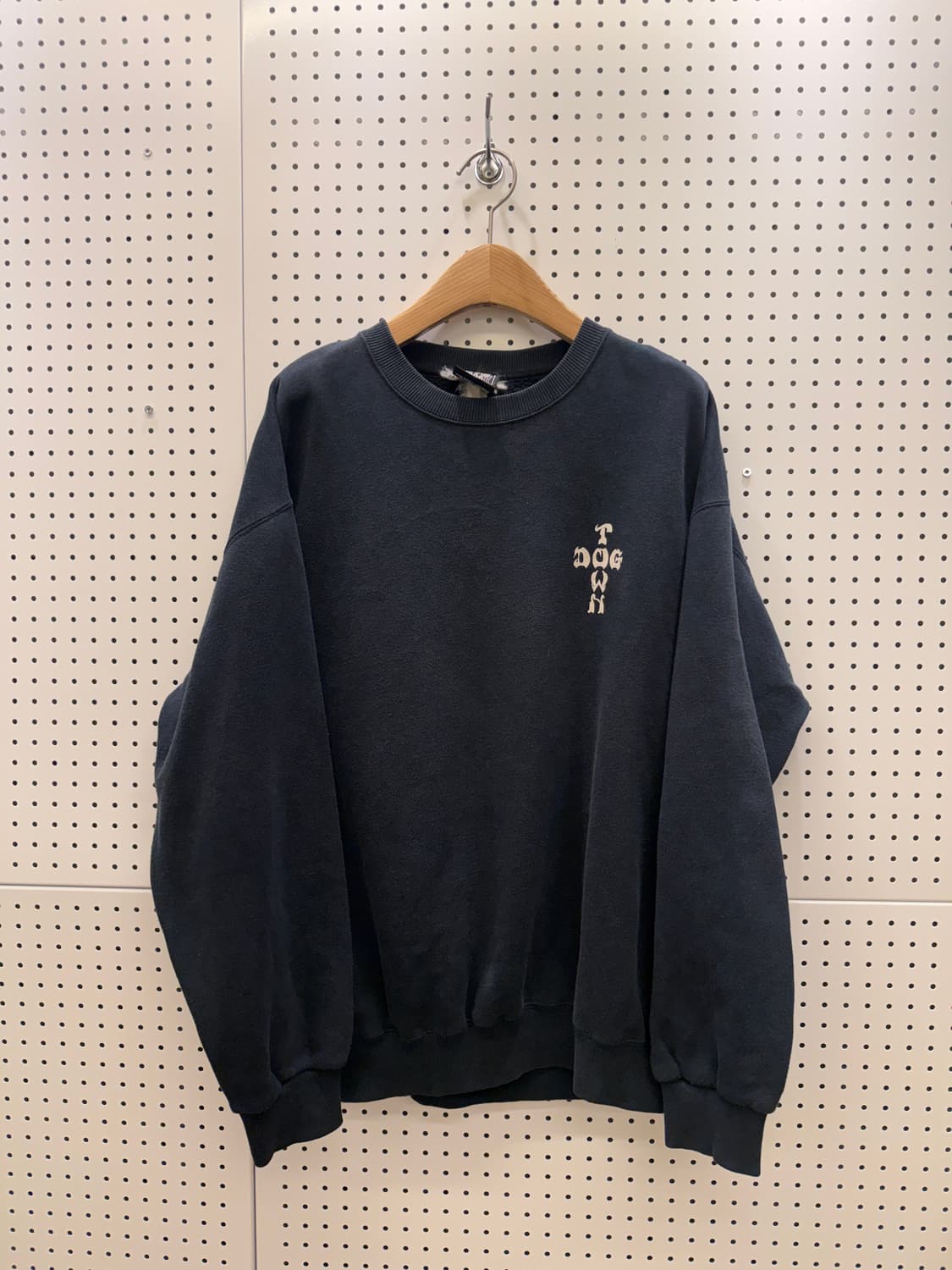 도그타운 드래곤 빅로고 맨투맨 U90 상품이미지2