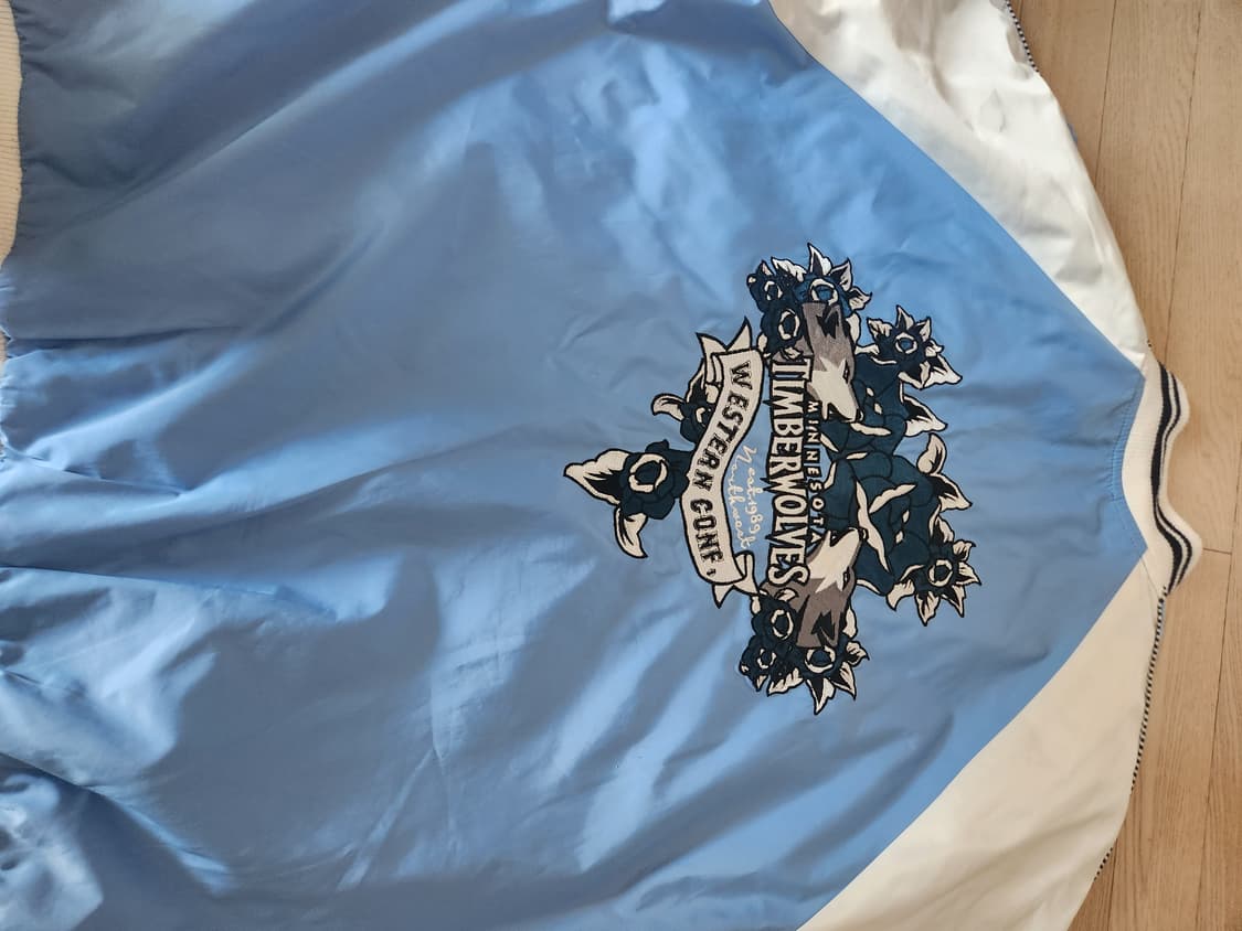 Nba 팀버울브스 스카쟌 팝니다 상품이미지3