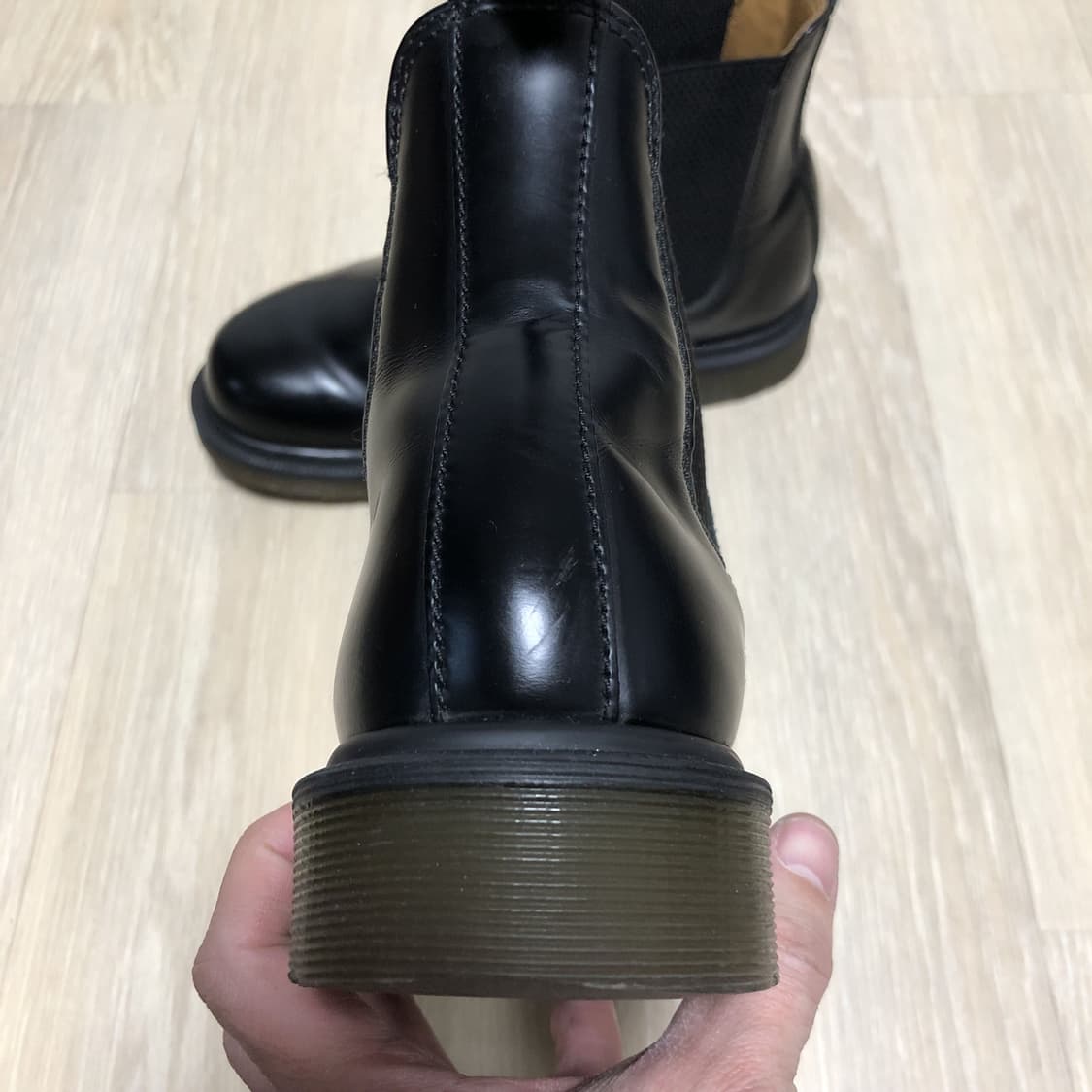 (220) 닥터마틴 Dr.martens 2976 첼시부츠 스무스 블랙 상품이미지2