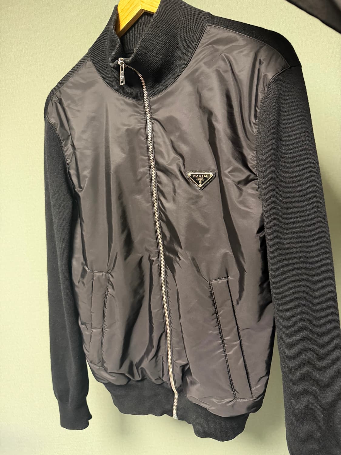 프라다 나일론 니트 집업 자켓 상품이미지1