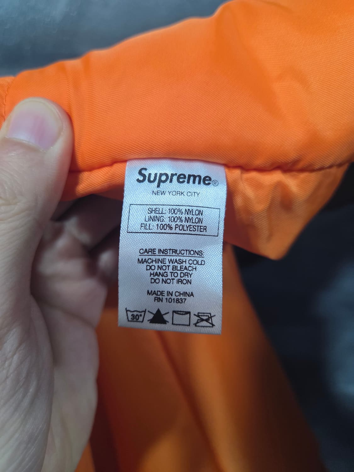 슈프림 N3B 테이핑 자켓 패딩 상품이미지5