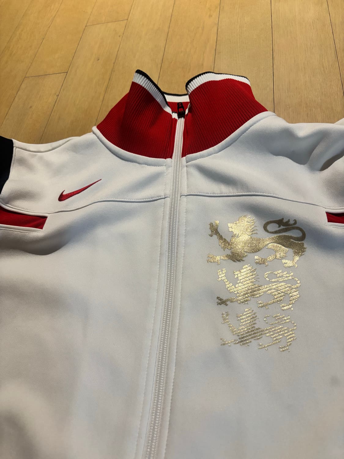 잉글랜드 나이키 트랙탑 상품이미지2