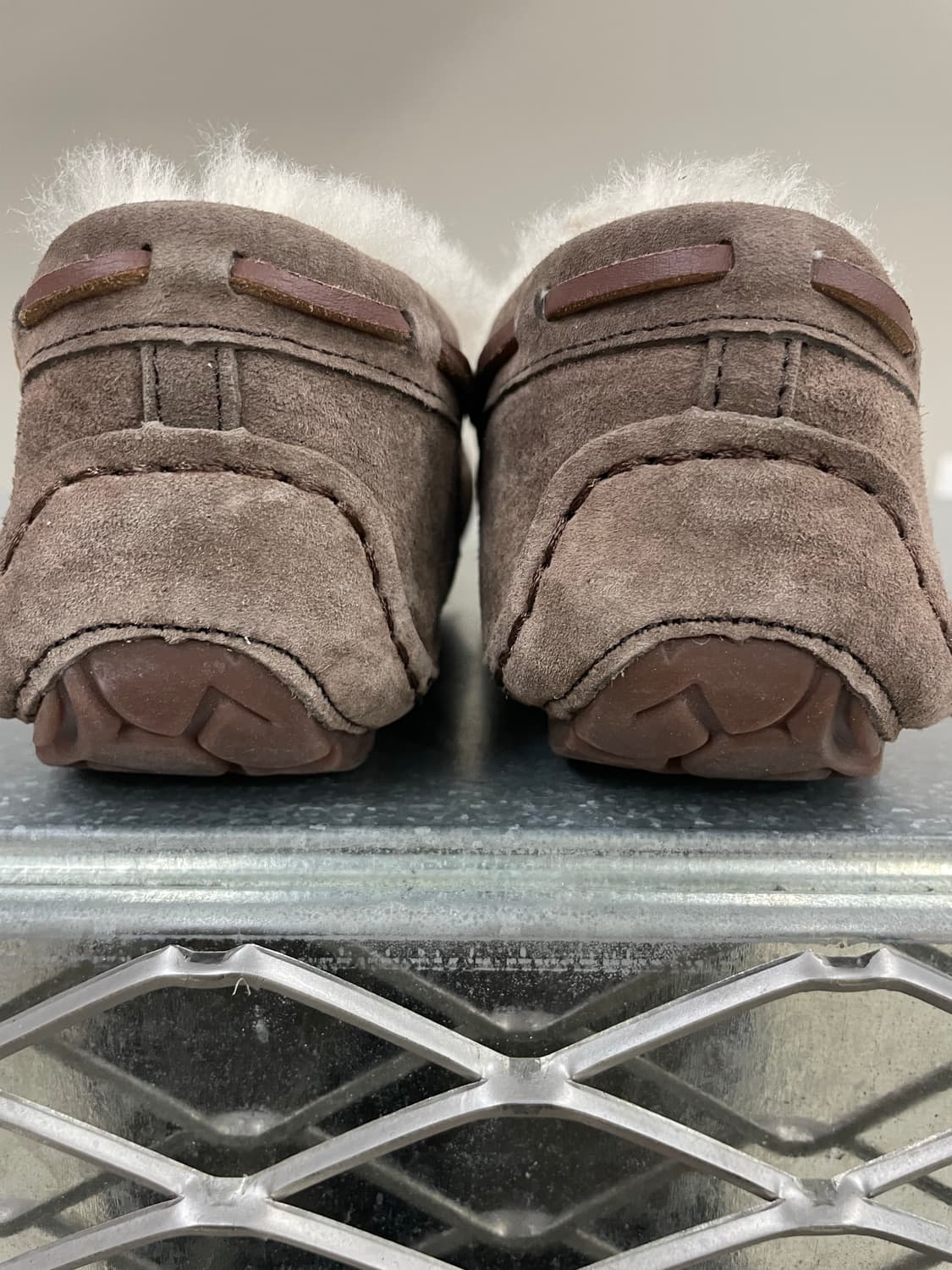 어그 다코타 모카신 240 상품이미지9