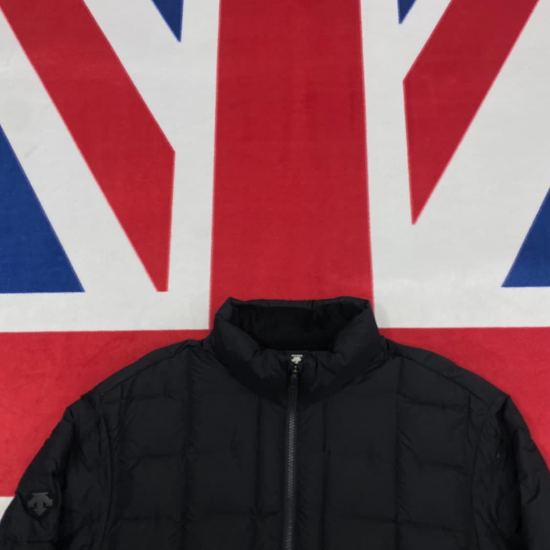 데상트 구스다운 패딩아노락 XL  상품이미지2