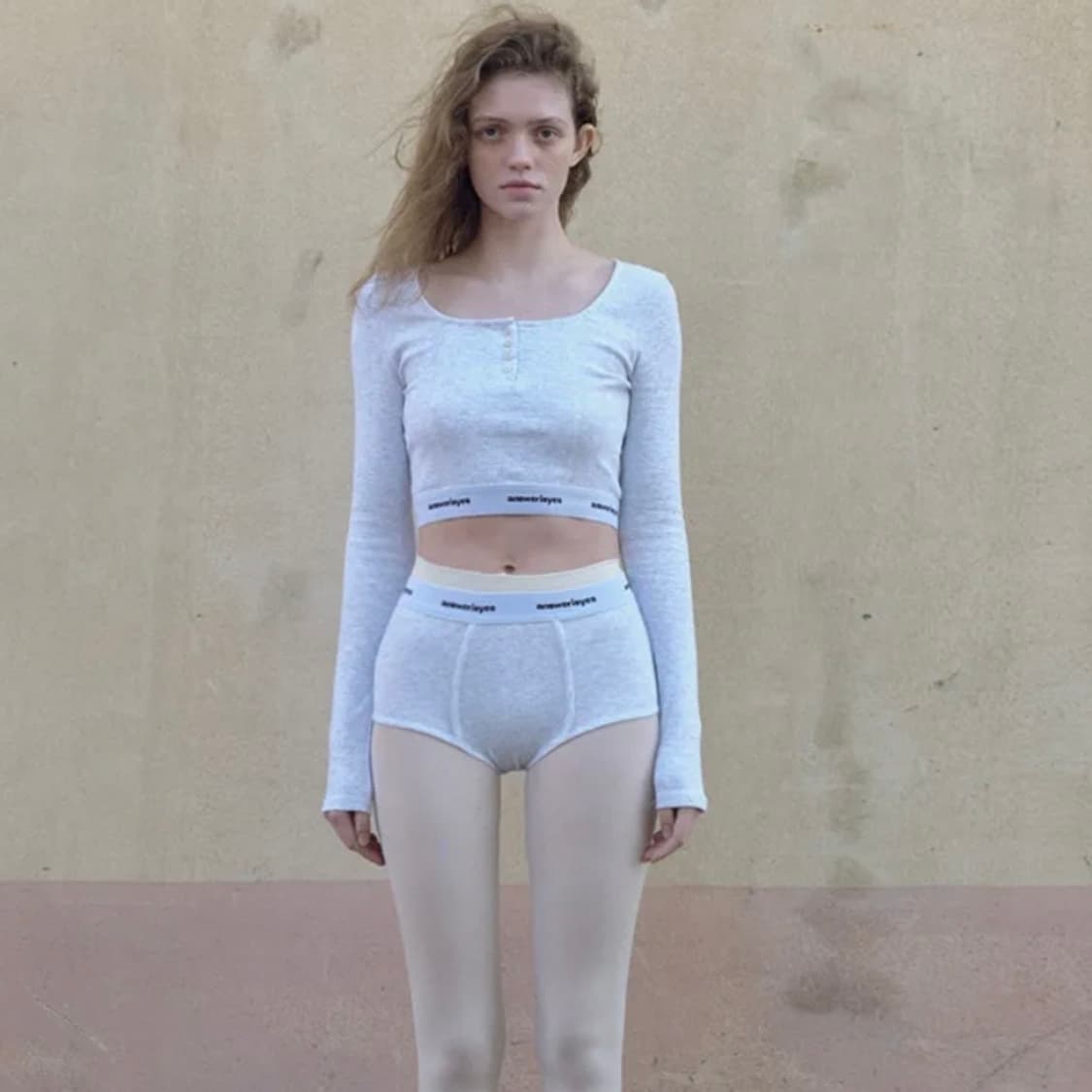 앤써이즈예스 Comfy Crop Top 상의 세트  상품이미지1