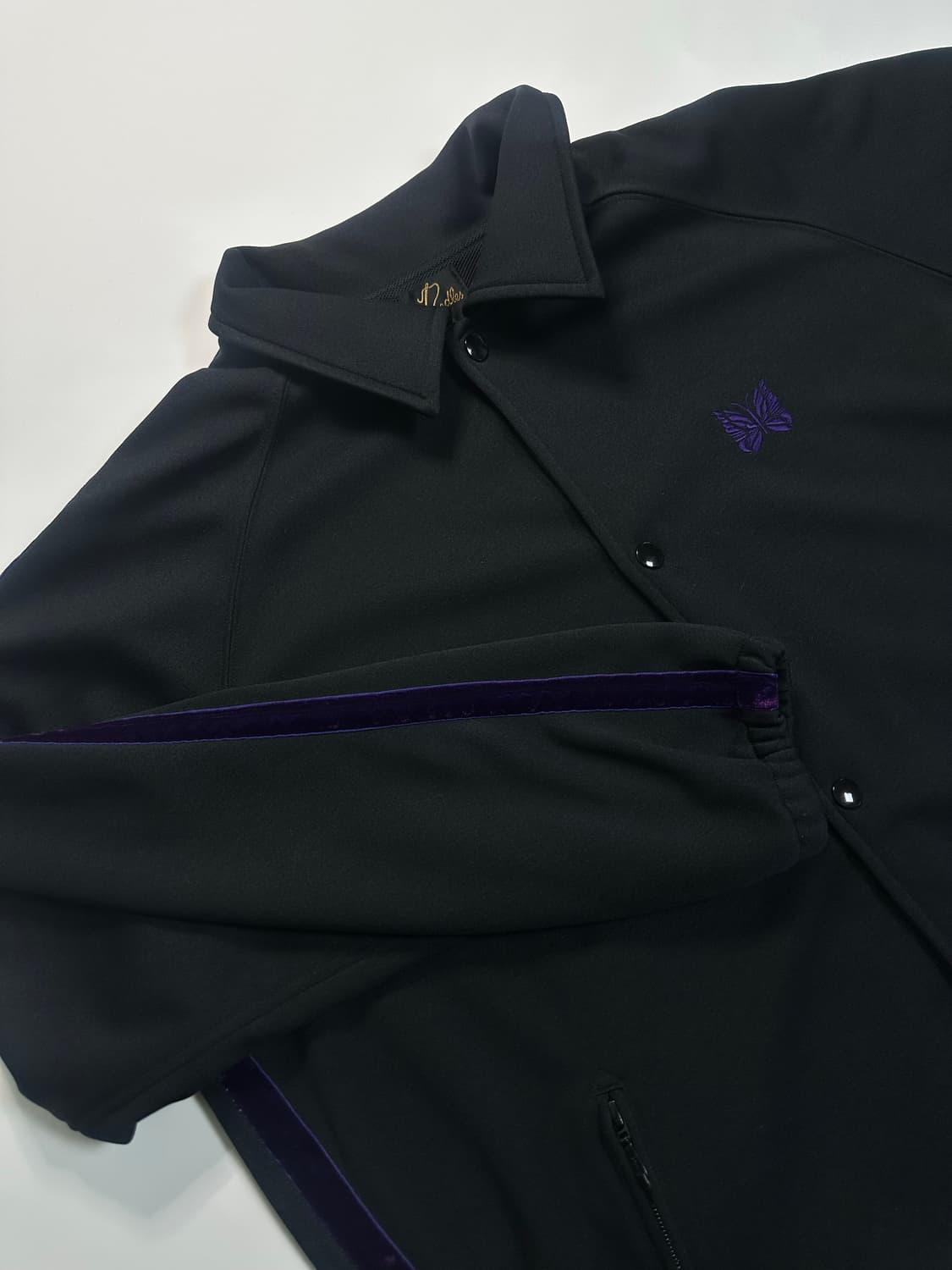 니들스 블랙 코치자켓 상품이미지1