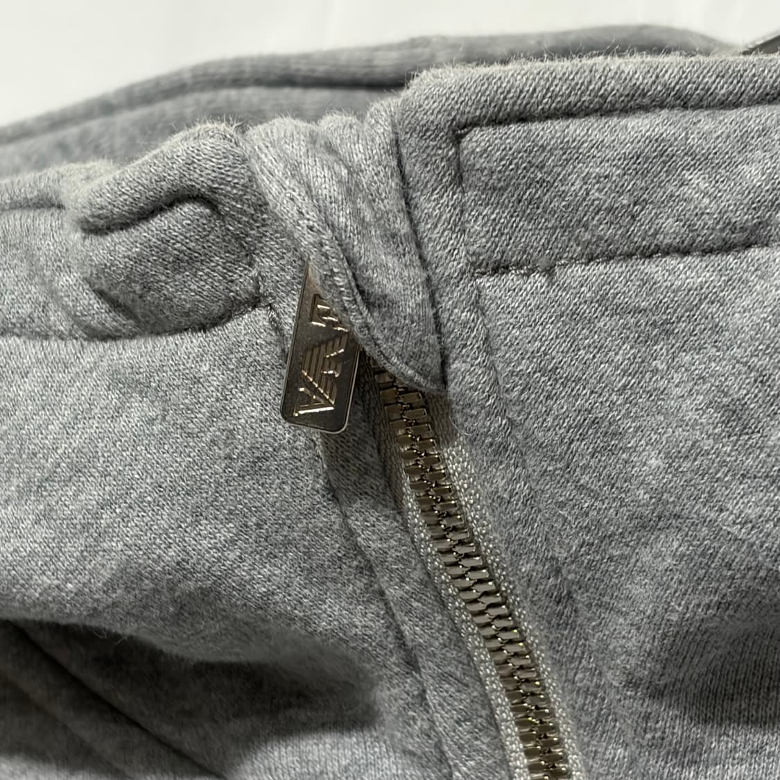 엠포리오 아르마니 닌자 후드집업 상품이미지4