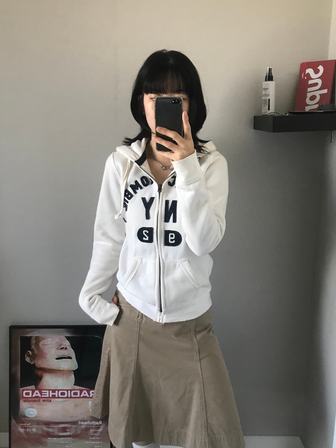 아베크롬비 중앙 자수 로고 화이트 후드집업 상품이미지4