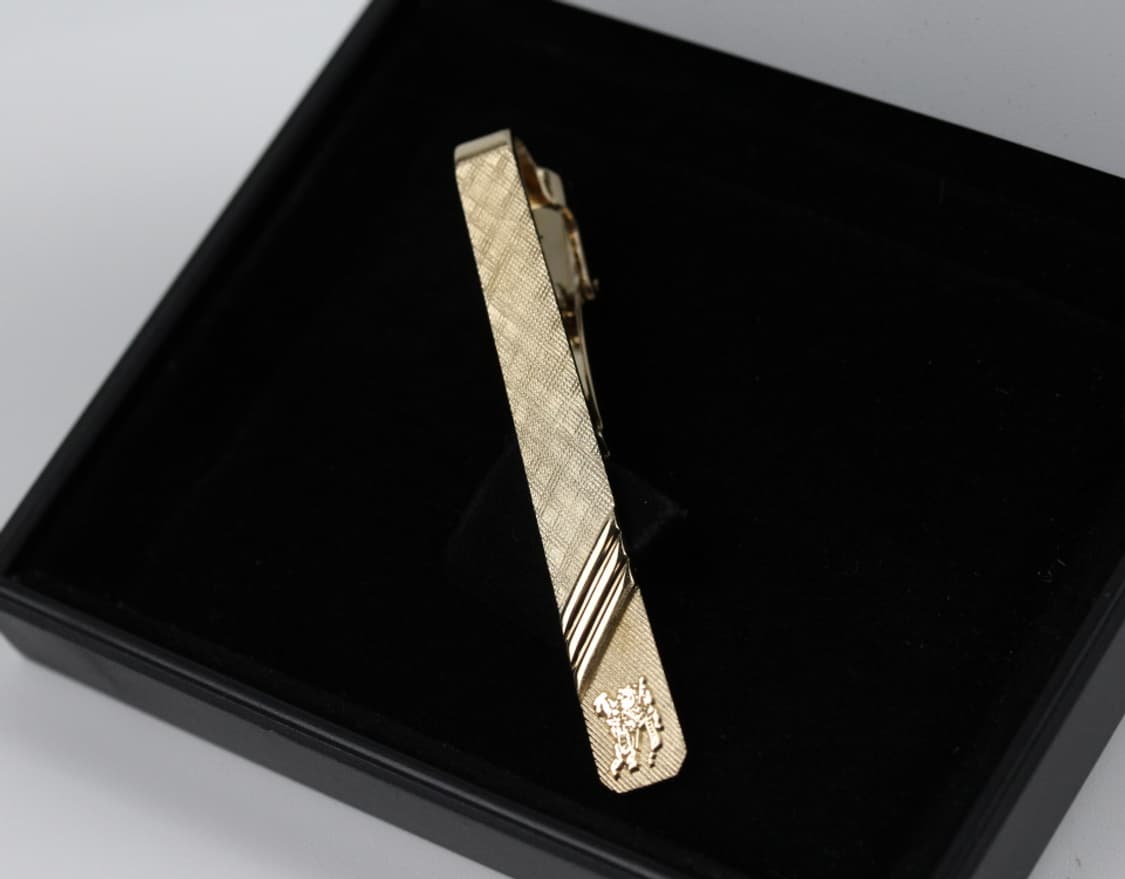 버버리 A등급 5.4cm 남자 명품 넥타이핀 상품이미지1