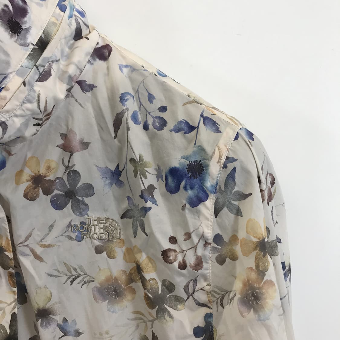 노스페이스 플로럴 윈드브레이커 자켓 [여성95] 상품이미지2