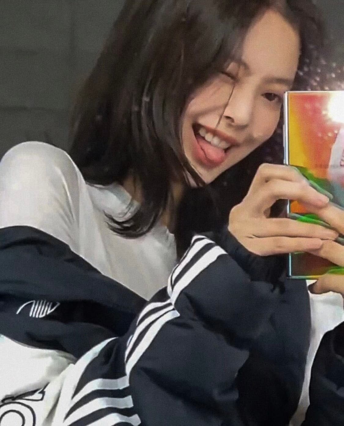 아디다스 파이어버드 제니 후드 패딩 상품이미지3