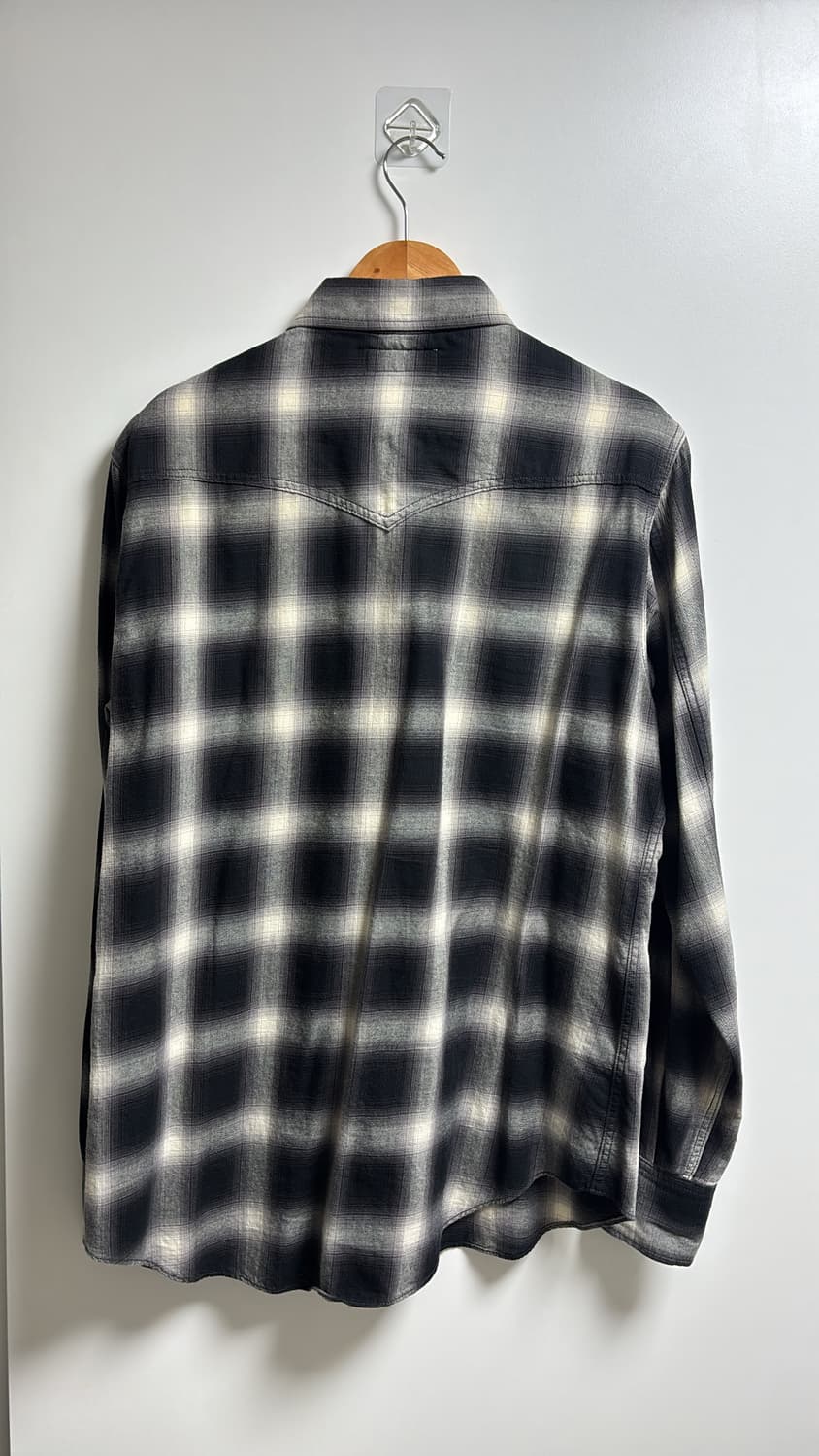 생로랑 16fw 에디슬리먼 플란넬 웨스턴 셔츠 m사이즈 상품이미지2