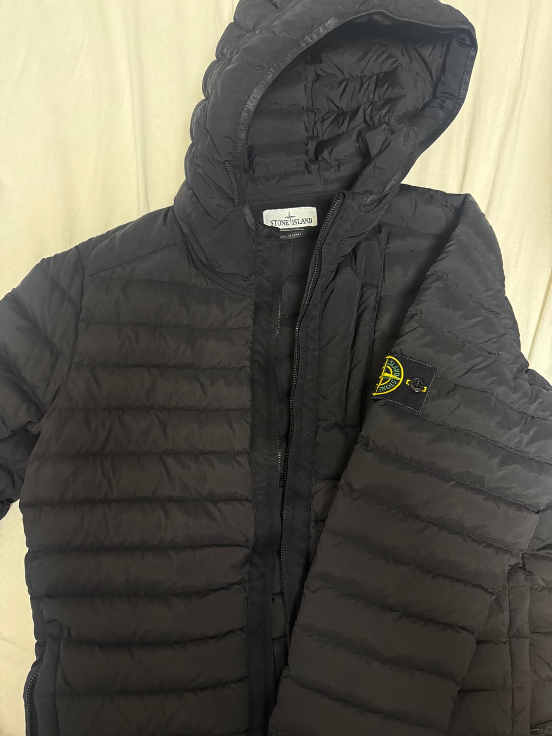 정품 스톤아일랜드 경량패딩 블랙 L사이즈 상품이미지1