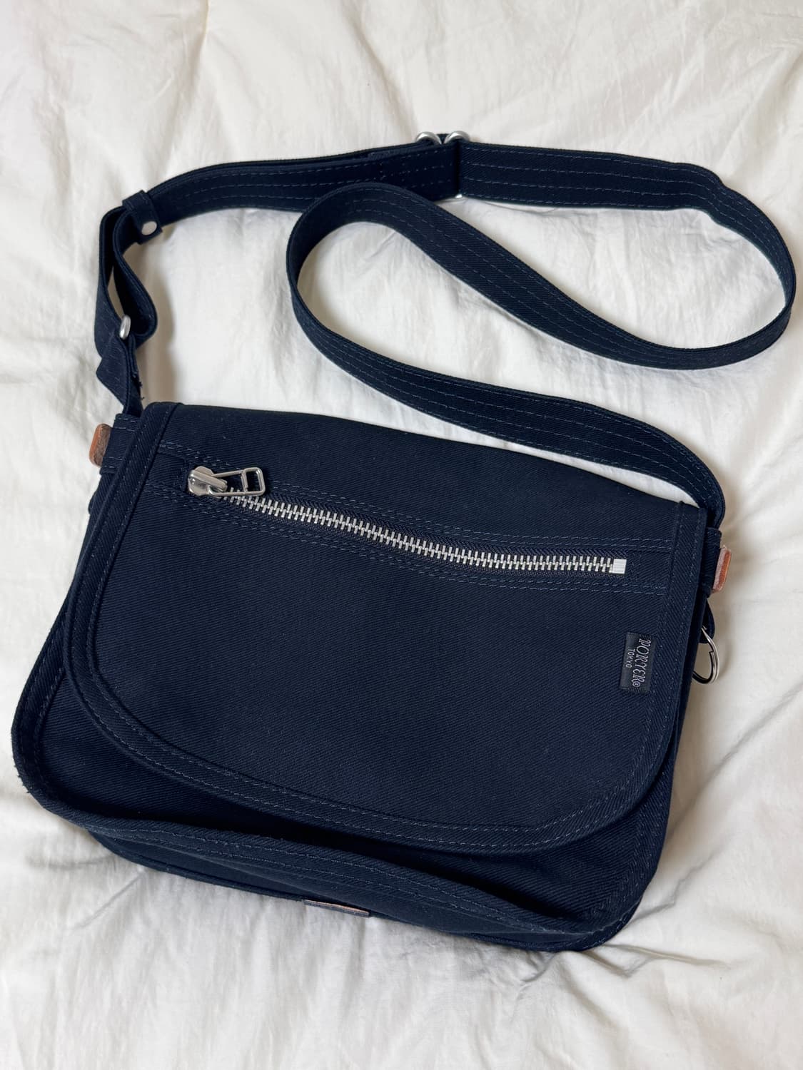 요시다포터 네이키드 숄더백 S 네이비 상품이미지1