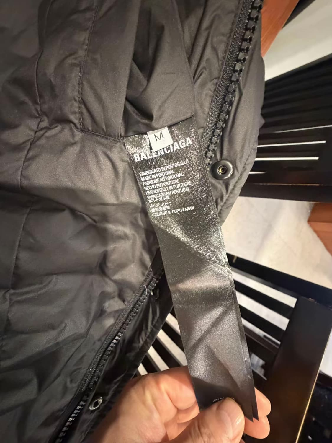 발렌시아가 패딩 상품이미지5