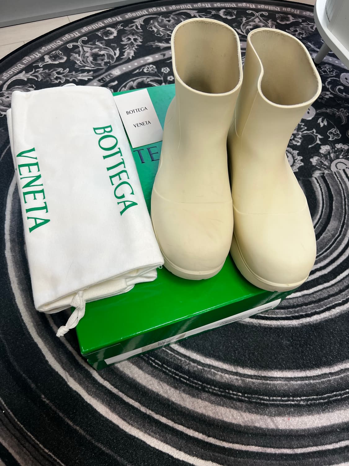 보테가베네타 퍼들부츠 씨솔트43(275-285) 상품이미지1