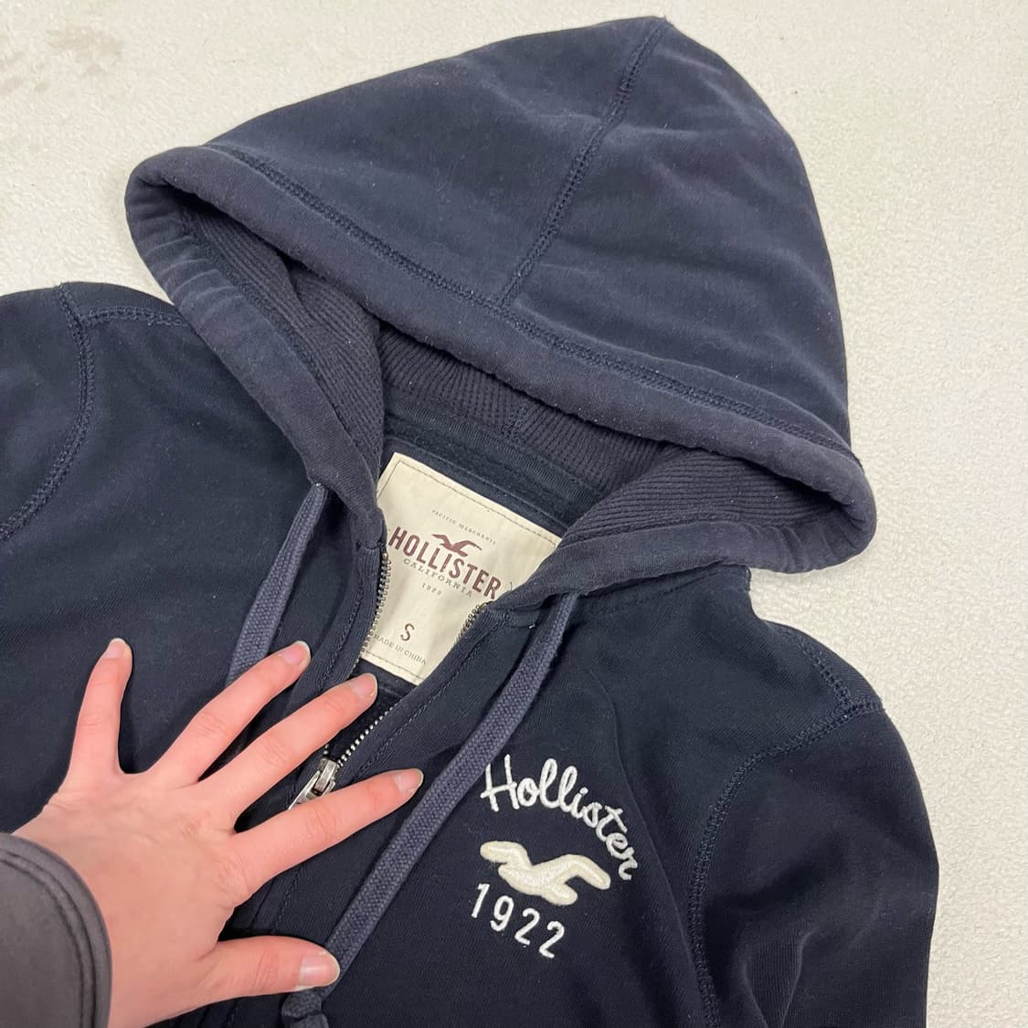 Hollister Navy Hoodie Zip-up 상품이미지6