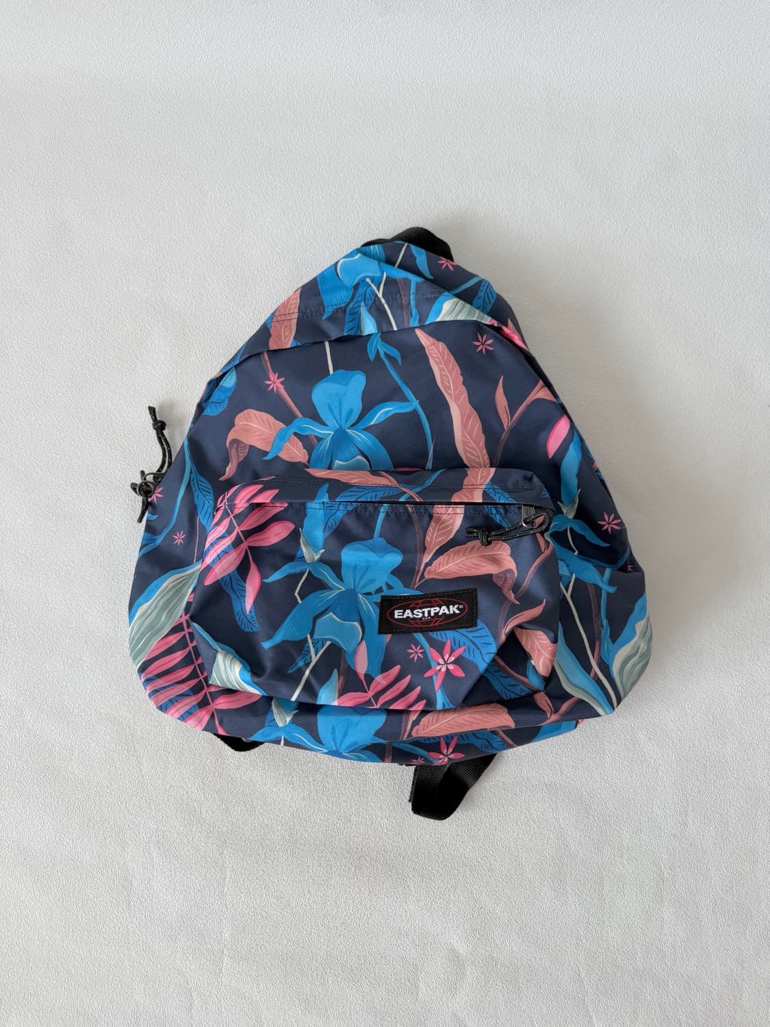 이스트팩(EASTPAK) 백팩 상품이미지1