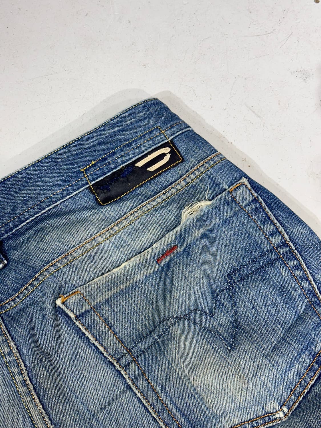 디젤 중청 와이드 워싱 데님 팬츠 청바지 32 상품이미지6