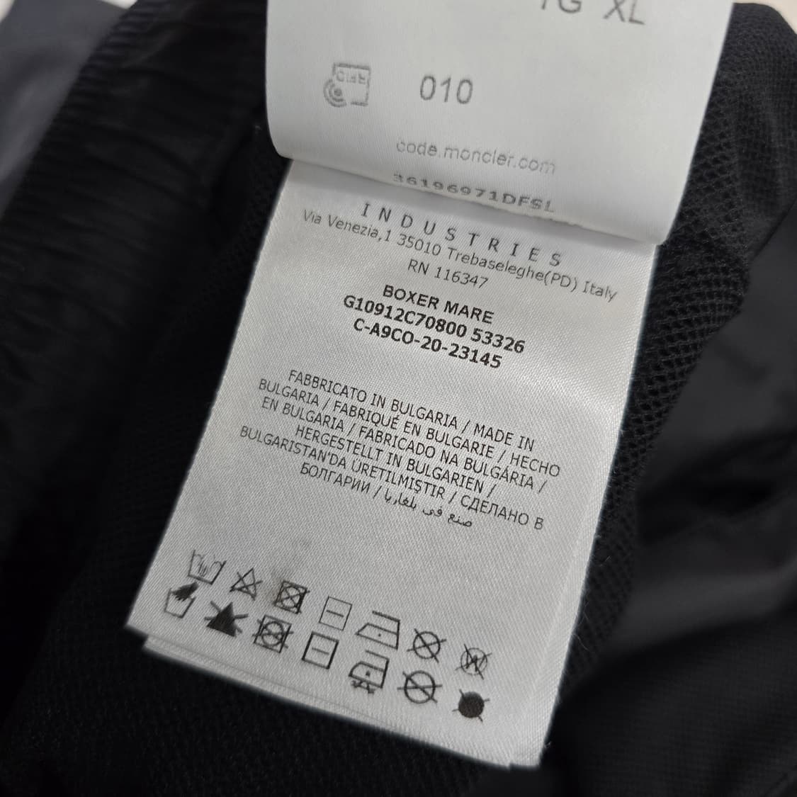 몽클레어 와펜 반바지 xl 판매 상품이미지7
